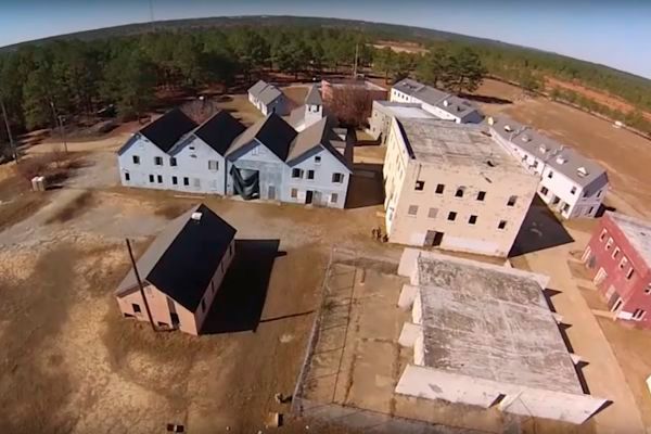 US-Armee und Marines entwickeln gemeinsam ein System, mit dem sich Drohnen auf einem 3D-Drucker bedarfsgerecht binnen 24 Stunden herstellen lassen.  (Bild: David McNally, army.mil)