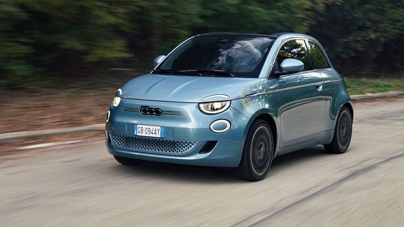 Platz eins im Segment der Minis im Juni 2024: Fiat 500 mit 3.784 Neuzulassungen (Bild: Fiat)