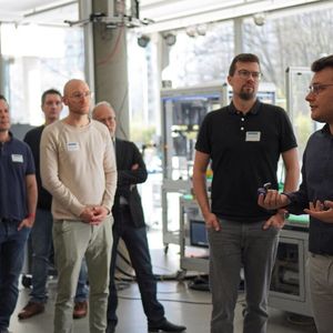 Sechstes AAS-Anwendertreffen: Über 100 Fachleute diskutierten in der Smartfactory-KL den industriellen Einsatz der Verwaltungsschale.(Bild:  SmartFactory KL e.V.)