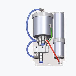 Um den nötigen Betriebsdruck zu erreichen, kommt zusammen mit der Bremse ein kompakter Druckverstärker zum Einsatz, der den im System vorhandenen Druck rein mechanisch steigert.
