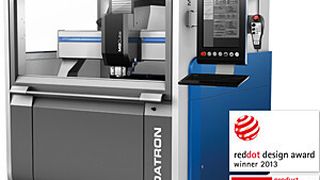 Die Datron AG, ein führender Hersteller kompakter CNC-Fräsmaschinen, hat zum zweiten Mal den red dot design award erhalten: Der südhessische Maschinenbauer erhielt für das Produktdesign seiner Fräsmaschine Datron M8Cube die international anerkannte Auszeichnung. (Bild: Datron)