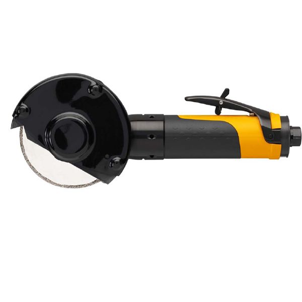 Zur Husum Windenergy 2010 werden die LCS-Sägen von Atlas Copco Tools als klassische Kreissäge erhältlich sein. Damit lassen sich GFK-Bauteile schnell und sauber bearbeiten.  Bild: Atlas Copco Tools (Archiv: Vogel Business Media)
