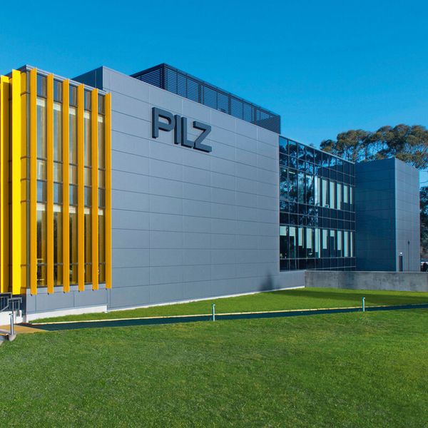 The automation expert Pilz employs more than 2,500 people worldwide at the headquarters and in 42 subsidiaries and offices. Software is developed at the Cork site in Ireland.  (Pilz GmbH & Co. KG)