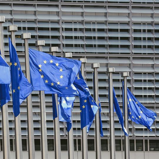 Erst jedes dritte IT- und Digitalunternehmen hat erste Maßnahmen zur Umsetzung der DSGVO begonnen. Dabei drohen ab 25. Mai 2018 bei Datenschutz-Verstößen empfindliche Bußgelder.(Bild:   / CC0)