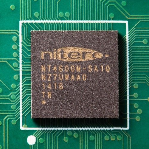 The NT4600 is the industry’s only end-to-end IEEE 802.11ad™ solution that meets the power, performance and form factor requirements for mobile applications, enabling the convergence of PC, gaming and entertainment platforms onto a single smartphone. (Image source: Nitero)