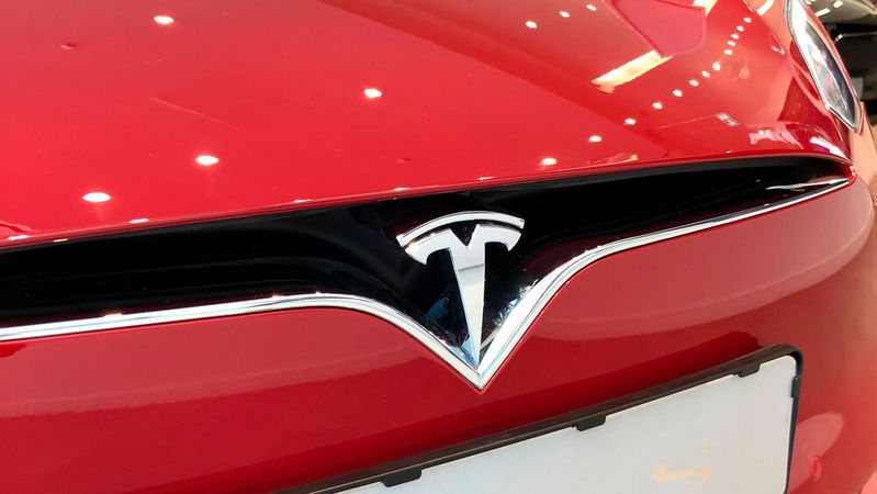 Tesla hatte beim Battery Day im September bereits neue Batterien angedeutet.