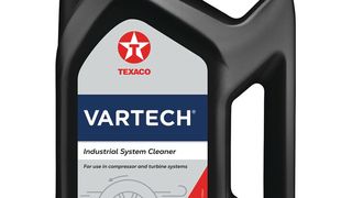Der Vartech Industrial System Cleaner entfernt vorhandene Ablagerungen und bereitet das System für frisches Öl vor. (Bild: Texaco)