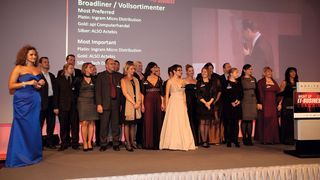 Zur Feier des 20. Jubiläums kam das gesamte IT-BUSINESS-Team auf die Bühne. (Archiv: Vogel Business Media)