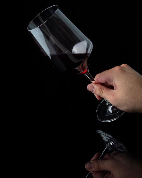 Consumers in a Cornell study showed no consistent bias against the colour of hybrid red wines, with several ranking among the most visually appealing. (Source: free licensed)