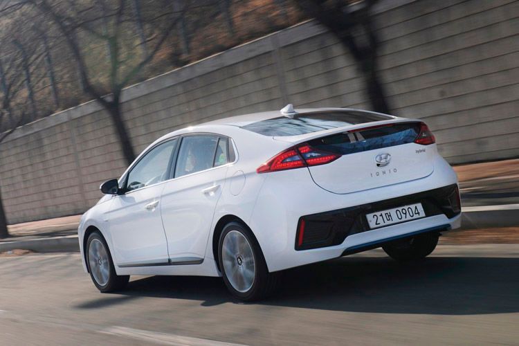 Den Hyundai Ioniq kürten die NCAP-Tester zum sichersten Auto in der Kategorie „Kleines Familienauto“. (Hyundai)