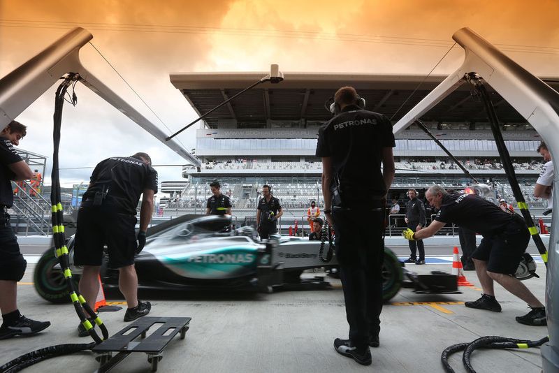 Rückblick auf eine erfolgreiche Formel-1-Saison für Mercedes AMG Petronas und EBM-Papst. (Bild: Daimler)