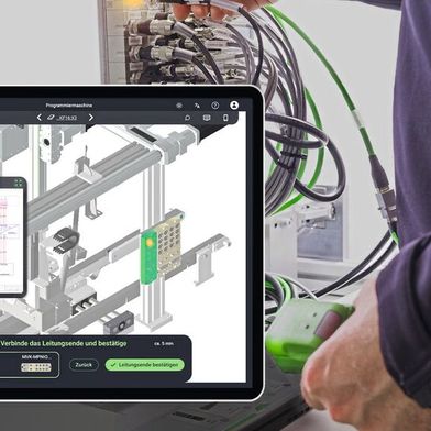 Wie ein Lotse führt das digitale System uKonn-X den Nutzer Schritt für Schritt und leicht verständlich selbst durch komplexe Installationen oder Inbetriebnahmen. (Bild: Murrelektronik)