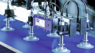 Mehrstufenejektor SEM: Mehrstufige Ejektordüse mit hohem Wirkungsgrad für poröse Werkstücke  (Bild: Schmalz)