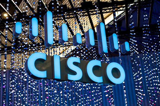 Der Netzwerkausrüster Cisco aus San Francisco kann nicht klagen. Der KI-Boom lässt die Kasse klingeln, wie die dpa meldet ...(Bild:  Cisco)