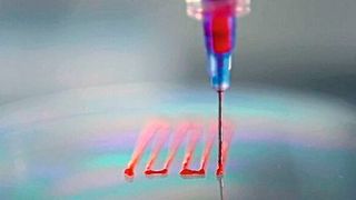 Bioprinting soll es möglich machen, dass Organe, Haut, Muskeln oder anderes menschliches Gewebe in Zukunft additiv hergestellt werden.  (Bild: Jonas Neugebauer)