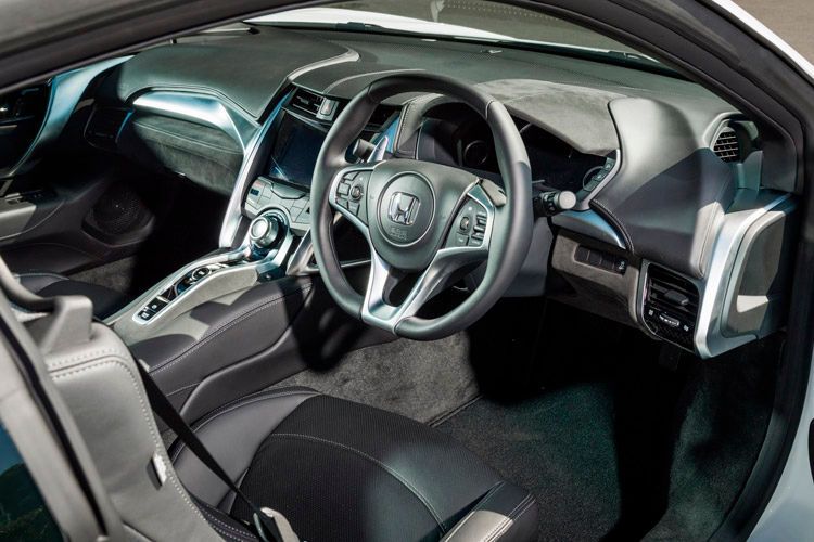 Die Eckdaten: 573 PS stark, wahrscheinlich über 300 km/h schnell und ganz sicher über 150.000 Euro teuer. (Foto: Honda)