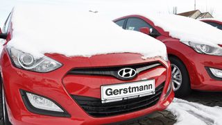 Noch ist an vielen Stellen der Gerstmann-Schriftzug zu sehen. (Foto: Wehner)