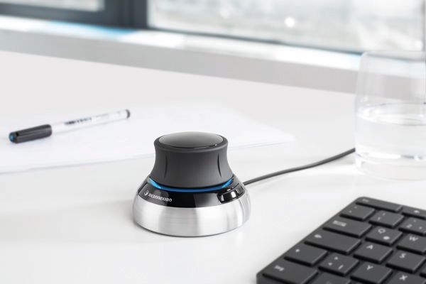 Das „Intelligent 3D Navigation“-Feature von 3Dconnexion macht manuelles Setzen des Rotationspunktes in Creo überflüssig und vereinfacht die Navigation.
 (3D-Connexion)