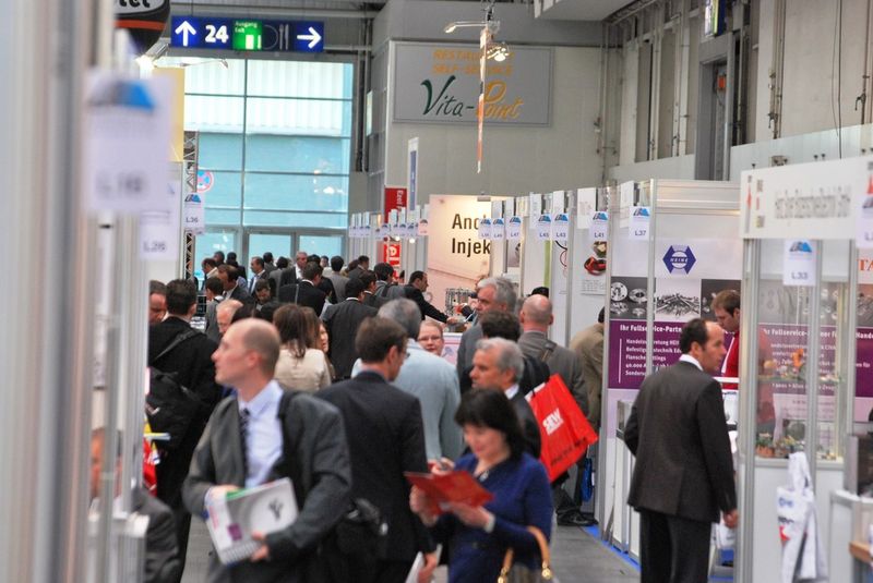 Mehr als 230 Aussteller aus 28 Ländern zeigen auf der Fastener Fair Hannover 2014  ihre neuesten Produkte und Services für die Verbindungs- und Befestigungsindustrie. (Bild: Mac Brooks Exhibition)