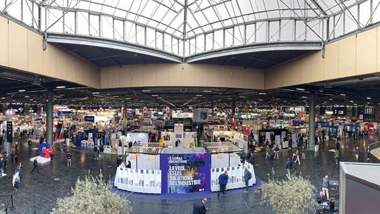 Vue de la halle 6 de Global Industrie 2026, au petit matin.(Source :  Marina Hofstetter)