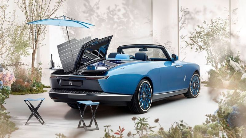 Der Rolls Royce als Deluxe-Picknickmobil. (Bild: Rolls Royce)