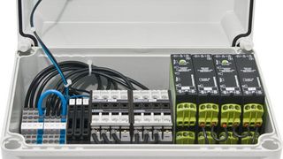 Die selbsttätig wirkende Schaltstelle sorgt für die Trennung von privaten Kleinkraftwerken und dem öffentlichen Netz. Bild: Tele (Archiv: Vogel Business Media)