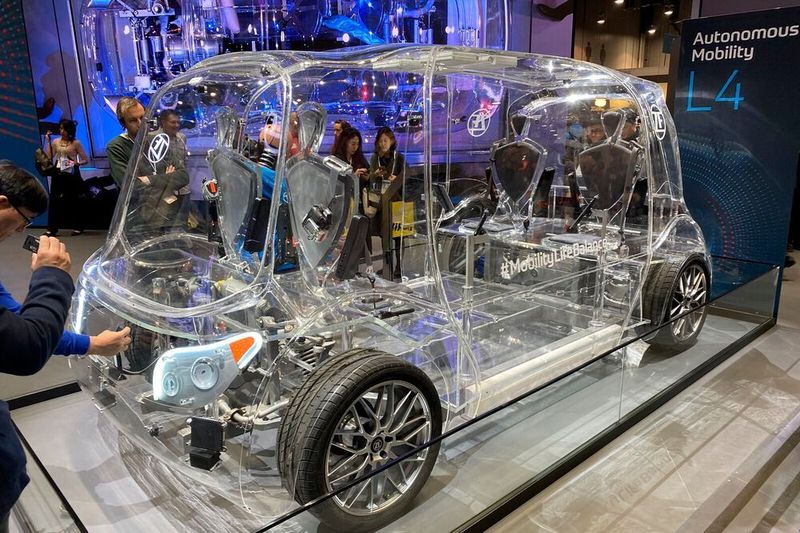 Auch ZF hatte zum Thema autonomes Fahren ein Ausstellungsstück im Gepäck. (press-inform)