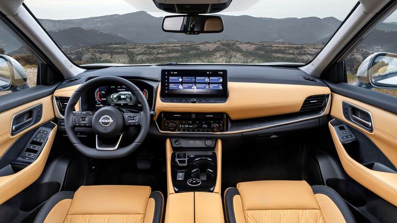 Im Innenraum herrscht jetzt mehr Ordnung.  (Bild: Nissan)