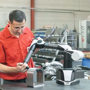 La précision du Absolute Arm Compact est en moyenne de 8% supérieure à celle des modèles précédents.(Source :  Haxagon AB)