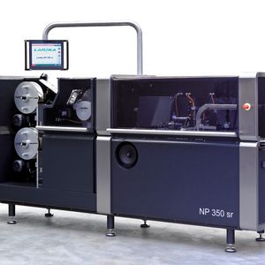 Die NP 350 sr von Lareka verpackt 350 Napolitains pro Minute.
