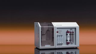 Abb. 1 Zur Chlorbestimmung in Silikatgesteinen eingesetzt: Der Elementaranalysator multi EA 2000 von Analytik Jena. (Archiv: Vogel Business Media)