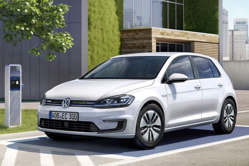 Platz 4: VW E-Golf (1.614 Einheiten) (VW)