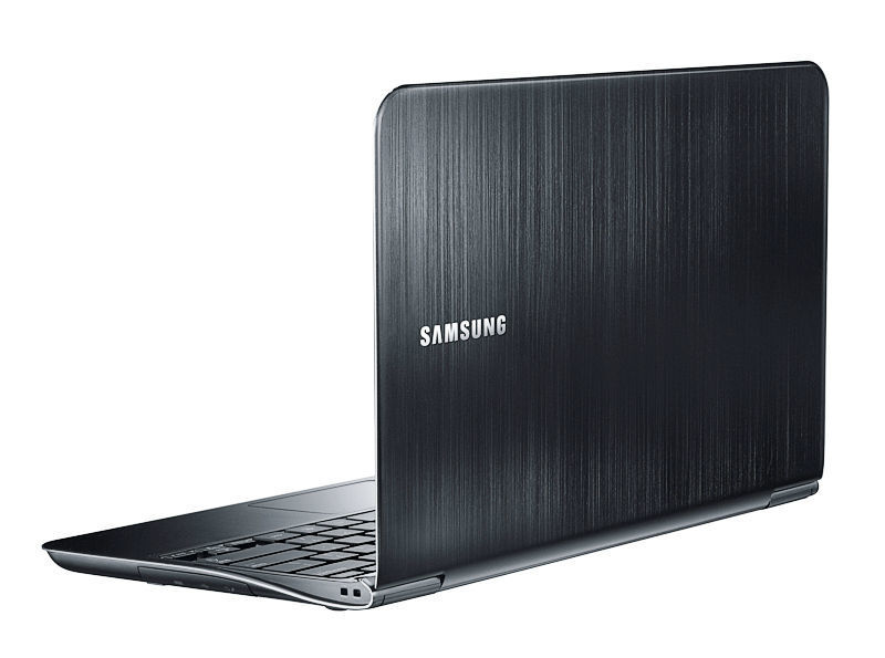 Samsung setzt bei seinen neuen Notebooks auf edles Design. Das Gerät der Serie 9 wird allerdings ausschließlich über Amazon vertrieben. (Archiv: Vogel Business Media)