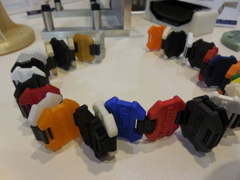 Additive Manufacturing; examples from Euromold 2014, Austech 2015 and Renishaw. (Source: Schulz)