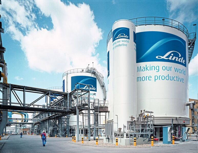 2019: The fusion with Praxair creates a new global market leader in technical gases  (Linde)
