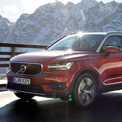 Bei tausenden XC-40 muss die Antriebsbatterie überprüft werden.  (Bild: Volvo)