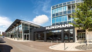 Das Autohaus Kunzmann hat seinen Stammsitz in Aschaffenburg. (Bild: Kunzmann)