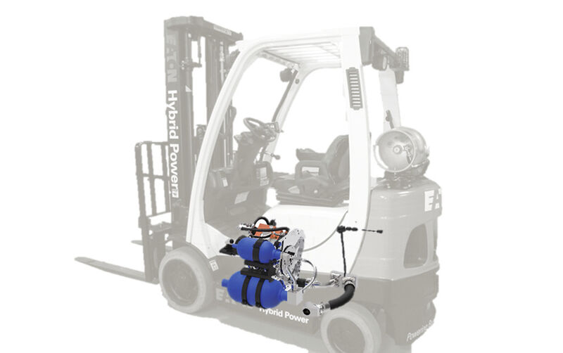 Beim hydraulischen Hybridantrieb entfallen der Drehmomentwandler und das mechanische Getriebe. Diese werden durch ein Hybridgetriebe ersetzt. Kommt es zu einem Bremsvorgang, wird Energie in Form von komprimiertem Gas im Druckspeicher gespeichert und später wieder eingesetzt, um das Fahrzeug anzutreiben. (Eaton)