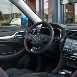 Künftig hat auch der ZS das das Konnektivitätssystem i-Smart an Bord.(Bild:  MG)