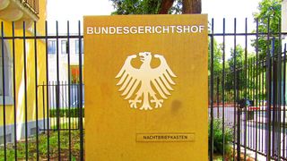 Der Bundesgerichtshof hat klargestellt, dass Autokäufer nicht unbegrenzt lange Neuwagen als Ersatzlieferung für ein vom Dieselskandal betroffenes Fahrzeug einfordern können. (Bild: gemeinfrei)