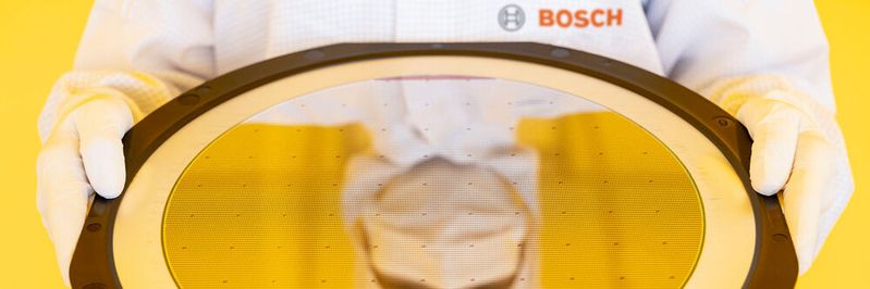 Silizium-Wafer: Das Herzstück des Silicon Saxony ist die Chipproduktion. Doch der Hightech-Standort bei Dresden hat mehr zu bieten.(Bild:  Sven Döring / Agentur Focus)