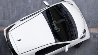 Den kleinen, pfiffigen Toyota iQ wollte fast niemand kaufen. (Toyota)