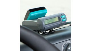 Per On Board Unit (OBU) lässt sich die fällige Maut am einfachsten ermitteln und abrechnen. (Bild: Toll Collect)