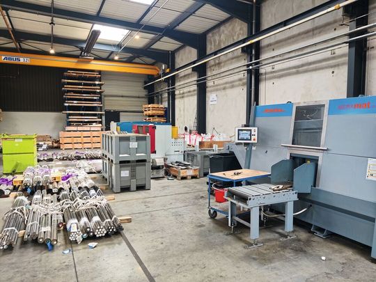 (Bild:  MEBA Metall-Bandsägemaschinen GmbH)