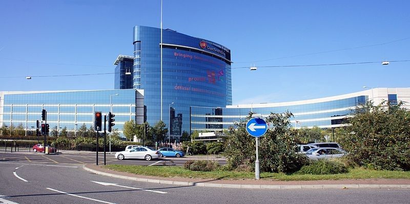 Platz 2: Glaxo Wellcome/Smith Kline Beecham (80 Milliarden Euro) - Für insgesamt 80 Milliarden Euro fusionierten die beiden britischen Pharmakonzerne Glaxo Wellcome und Smith Kline Beecham zur Jahrtausendwende miteinander zu Glaxo Smith Kline. Der Fusion ging eine ausführliche und elf Monate andauernde Überprüfung der Wettbewerbshüter voraus. Der erste Fusionsversuch zwei Jahre zuvor war noch gescheitert. (Maxwell Hamilton/http://creativecommons.org/licenses/by/2.0/deed.en)