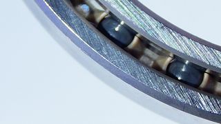 Nicht mehr nur für hohe Drehzahlen geeignet: Hybridlager entwickeln sich zunehmend zum Problemlöser für anspruchsvolle Anwendungen. (Bild: SLF Fraureuth)