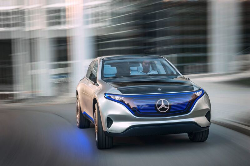 Einer der Stars am Elektrohimmel ist die Studie „EQ“, die zugleich Prototyp für eine neue Daimlermarke sein soll. (Daimler)