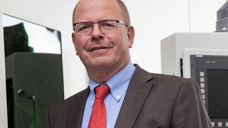 Dr. Andreas Mootz, Geschäftsführer EMAG Lasertec: „Unser Verfahren eröffnet große Möglichkeiten für den Leichtbau und sorgt für sinkende Bauteilkosten.“ (EMAG)