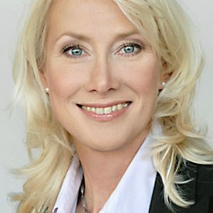 Geschäftsführerin von Auto Müller in Hüttenberg, Sabine Fremery, freut sich über höhere Verkaufszahlen im Nutzfahrzeugservice- und absatz.(Foto:  Archiv)