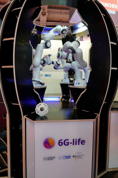 Die Universitäten aus Dresden und München gaben einen kleinen Einblick in ihre Forschung zu 6G-Anwendungen.  (Bild: Sandro Kipar/VCG)